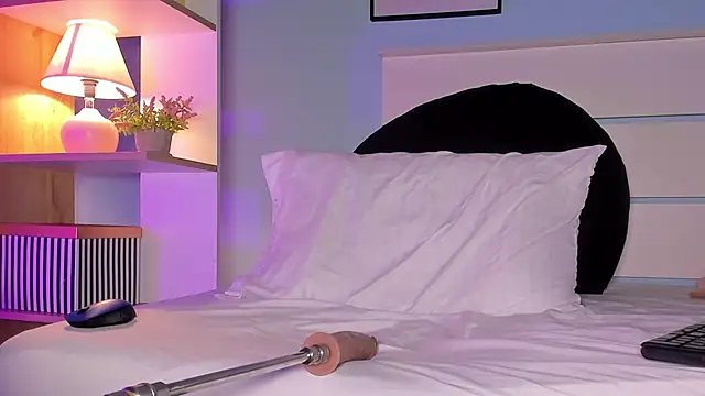 Snapshot of alicialittle chatting on January 24, 2025, 8:11 pm alicialittle online show from January 24, 2025, 8:11 pm