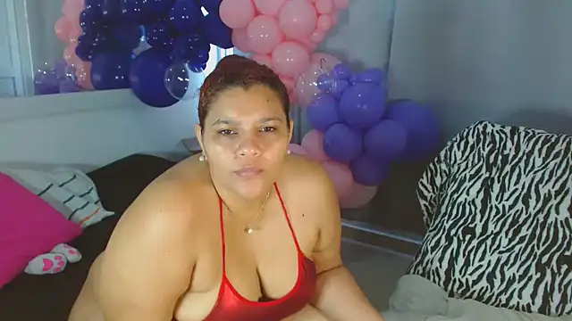 Selenna01 online show from March 4, 2025, 2:10 pm