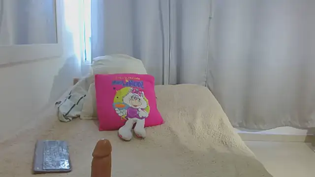 Selenna01 online show from March 19, 2025, 4:13 pm