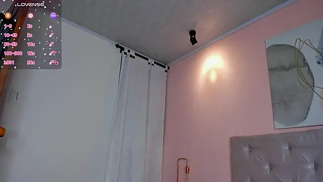 Snapshot of hannamartinn chatting on May 6, 2026, 3:39 pm hannamartinn online show from May 6, 2026, 3:39 pm