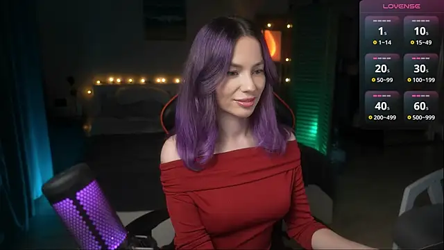 Snapshot of Emberella_ chatting on February 17, 2026, 3:51 pm Emberella online show from February 17, 2026, 3:51 pm