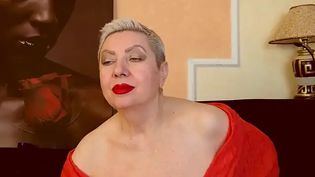 Snapshot of LadyPosh chatting on October 24, 2025, 9:11 pm LadyPosh online show from October 24, 2025, 9:11 pm