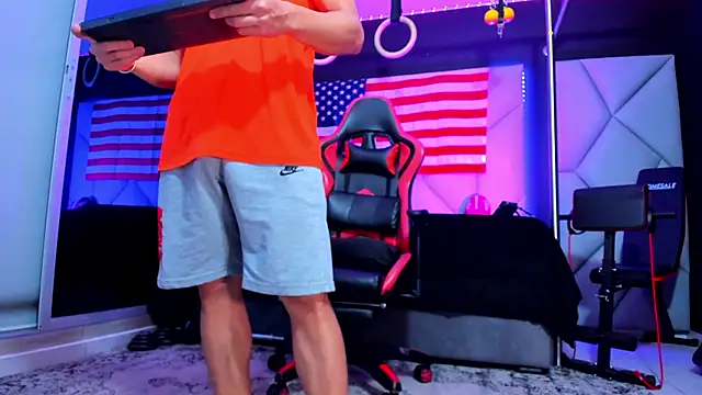 Aydenmiller96 online show from September 21, 2025, 4:14 am