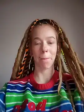 LucidLucy online show from October 21, 2025, 1:01 pm