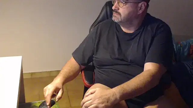 fraboys online show from January 14, 2026, 7:36 am