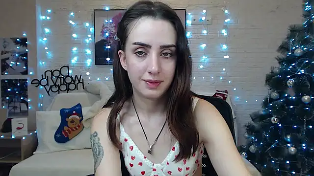 FranceskoJones online show from December 13, 2024, 9:09 pm