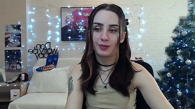 FranceskoJones online show from December 22, 2024, 8:58 pm