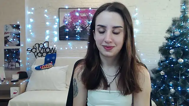FranceskoJones online show from December 23, 2024, 8:36 pm