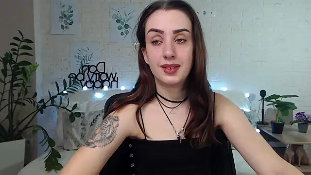 FranceskoJones online show from January 18, 2025, 9:13 pm