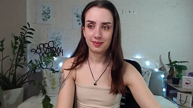 FranceskoJones online show from February 3, 2025, 11:47 pm