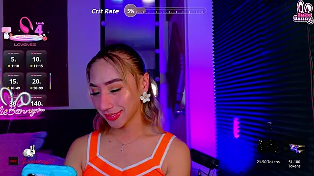 Snapshot of Littlebunny21 chatting on May 29, 2026, 2:31 am Littlebunny21 online show from May 29, 2026, 2:31 am
