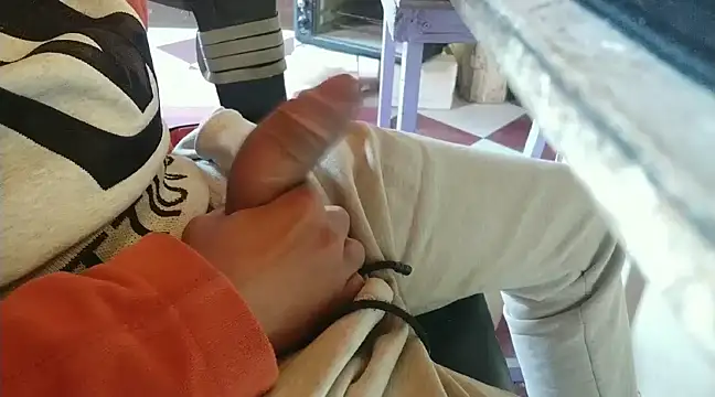 growing20yo online show from December 28, 2024, 12:24 pm