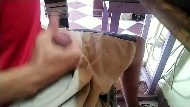 growing20yo online show from September 13, 2025, 9:42 am