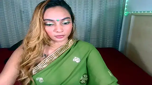 sexyindianchic online show from December 3, 2025, 6:17 pm