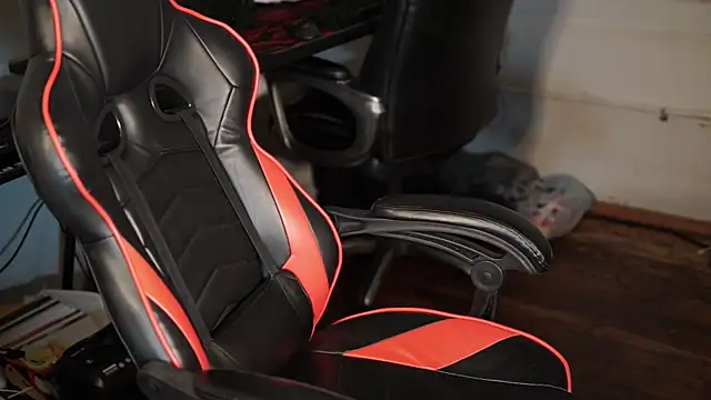 Bubbleliyah online show from December 16, 2024, 12:15 am