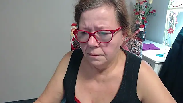 Adelewildx online show from December 2, 2024, 7:36 am