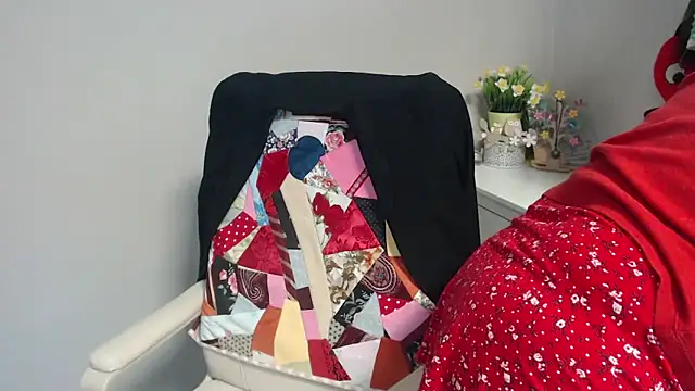 Adelewildx online show from February 5, 2025, 7:39 am