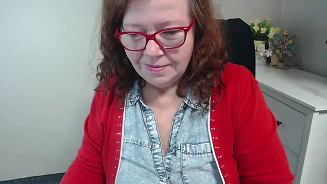 Adelewildx online show from February 12, 2025, 7:34 am