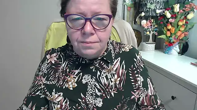 Adelewildx online show from March 17, 2026, 4:50 am