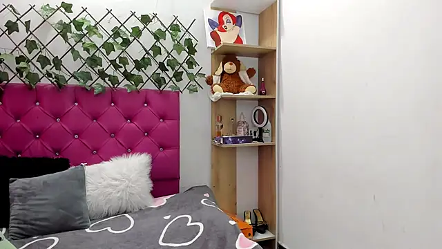 Snapshot of BellaBellosinia chatting on January 10, 2026, 3:08 am BellaBellosinia online show from January 10, 2026, 3:08 am