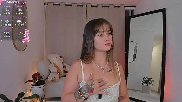 Snapshot of roxie_gates_ chatting on October 28, 2025, 2:15 am roxie gates online show from October 28, 2025, 2:15 am