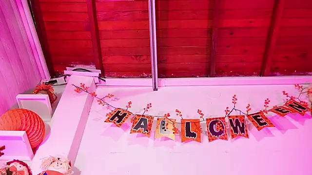 Snapshot of emyli_sw_ chatting on October 17, 2025, 3:10 am emyli sw online show from October 17, 2025, 3:10 am