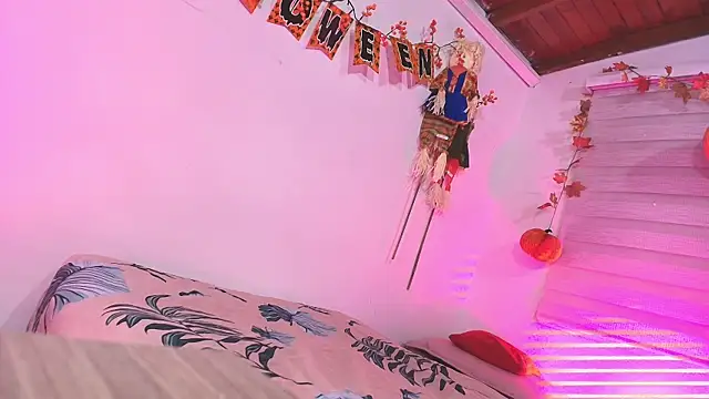 Snapshot of emyli_sw_ chatting on October 26, 2025, 3:12 am emyli sw online show from October 26, 2025, 3:12 am