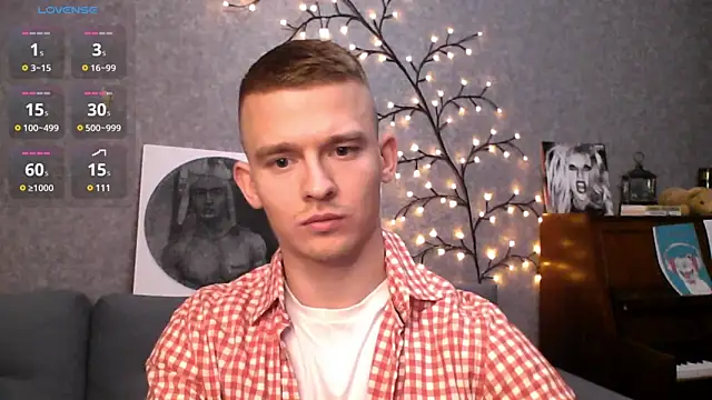 Marvelboy  online show from December 22, 2024, 10:58 pm