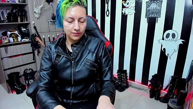 Mistress Yelena online show from December 2, 2024, 4:42 pm