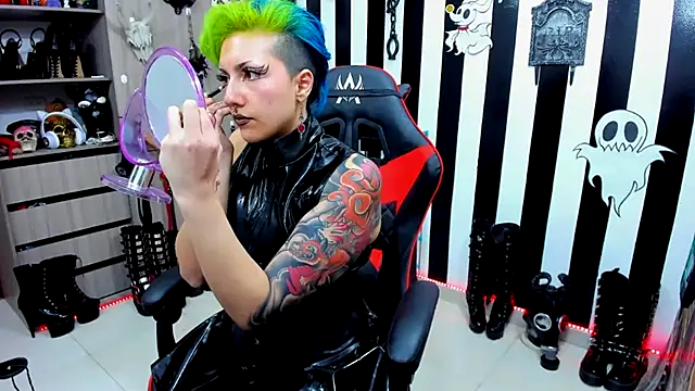 Mistress Yelena online show from December 9, 2024, 11:13 pm