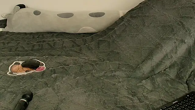 SuchArt  online show from March 30, 2026, 5:58 pm