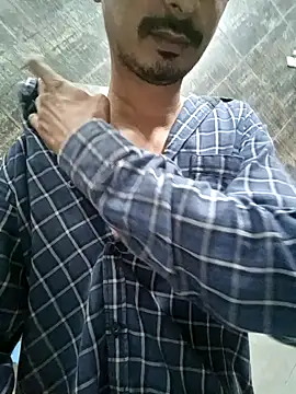 dreamtoungelick69 online show from October 17, 2025, 7:27 pm