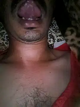 dreamtoungelick69 online show from March 31, 2026, 4:46 am