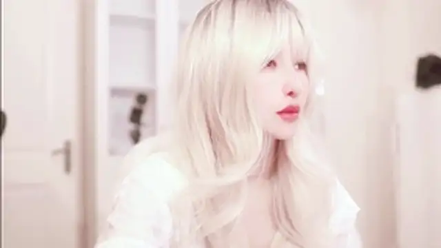 Snapshot of candy_cola chatting on August 5, 2026, 10:40 am candy cola online show from August 5, 2026, 10:40 am