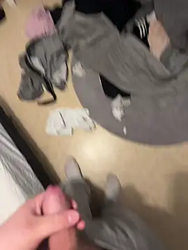 adam123456654321 online show from April 18, 2026, 7:45 am