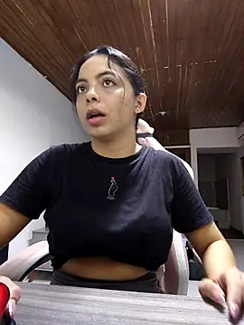 Snapshot of ashley_morgan_18 chatting on March 19, 2025, 11:14 pm ashley morgan 18 online show from March 19, 2025, 11:14 pm