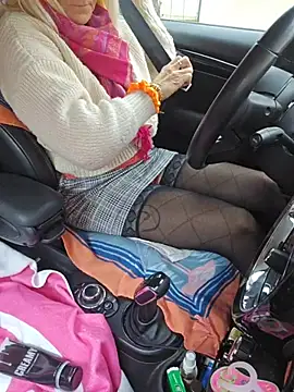 Nathotsexy1 online show from March 18, 2026, 1:36 pm