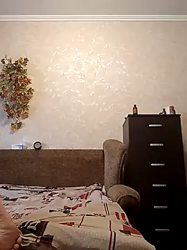 Amy August online show from March 18, 2025, 12:47 pm