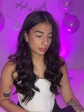 Veronica ar online show from March 30, 2026, 4:24 am