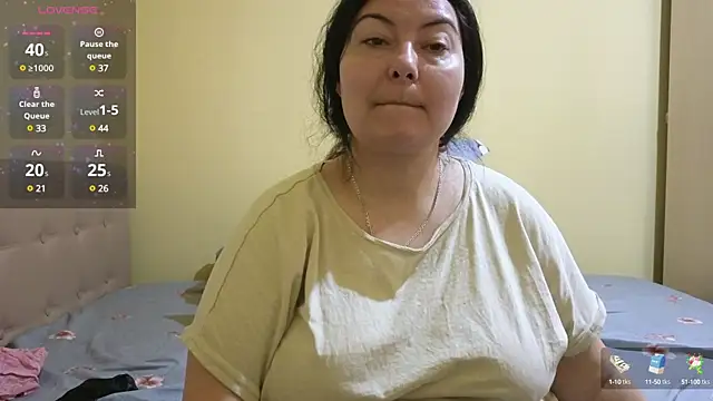 BBW MILF 4U online show from February 10, 2025, 7:26 am