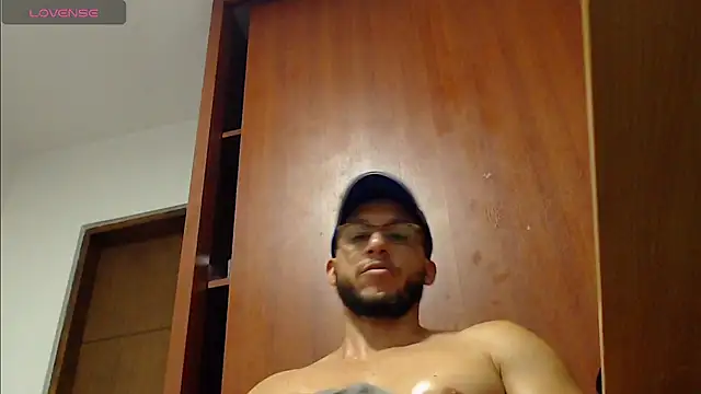 MarcusMilarc online show from January 12, 2025, 3:17 am