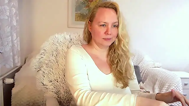 Sarah4you online show from January 2, 2025, 12:34 am