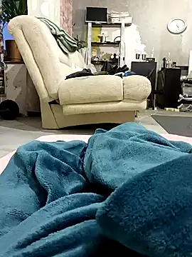 Krasav4ik4ik online show from December 16, 2024, 1:22 pm