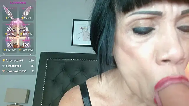 CharlotteLemke online show from March 6, 2025, 4:07 pm