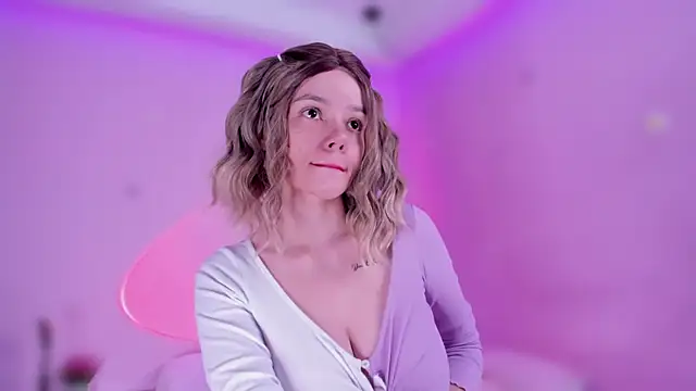 Snapshot of bella_adams_ chatting on January 29, 2025, 10:22 pm bella adams online show from January 29, 2025, 10:22 pm