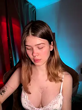 AmberIIey online show from November 15, 2025, 3:30 pm