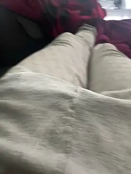 Snapshot of geilmeisje98 chatting on October 5, 2025, 9:51 am geilmeisje98 online show from October 5, 2025, 9:51 am