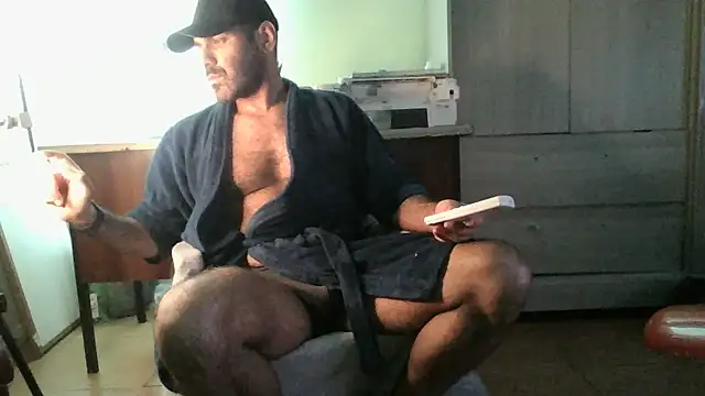 Snapshot of MILITARS chatting on July 2, 2026, 2:55 am MILITARS online show from July 2, 2026, 2:55 am