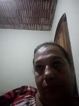 Snapshot of catdool chatting on April 21, 2026, 9:39 pm catdool online show from April 21, 2026, 9:39 pm