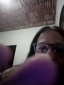 Snapshot of catdool chatting on May 9, 2026, 12:27 am catdool online show from May 9, 2026, 12:27 am
